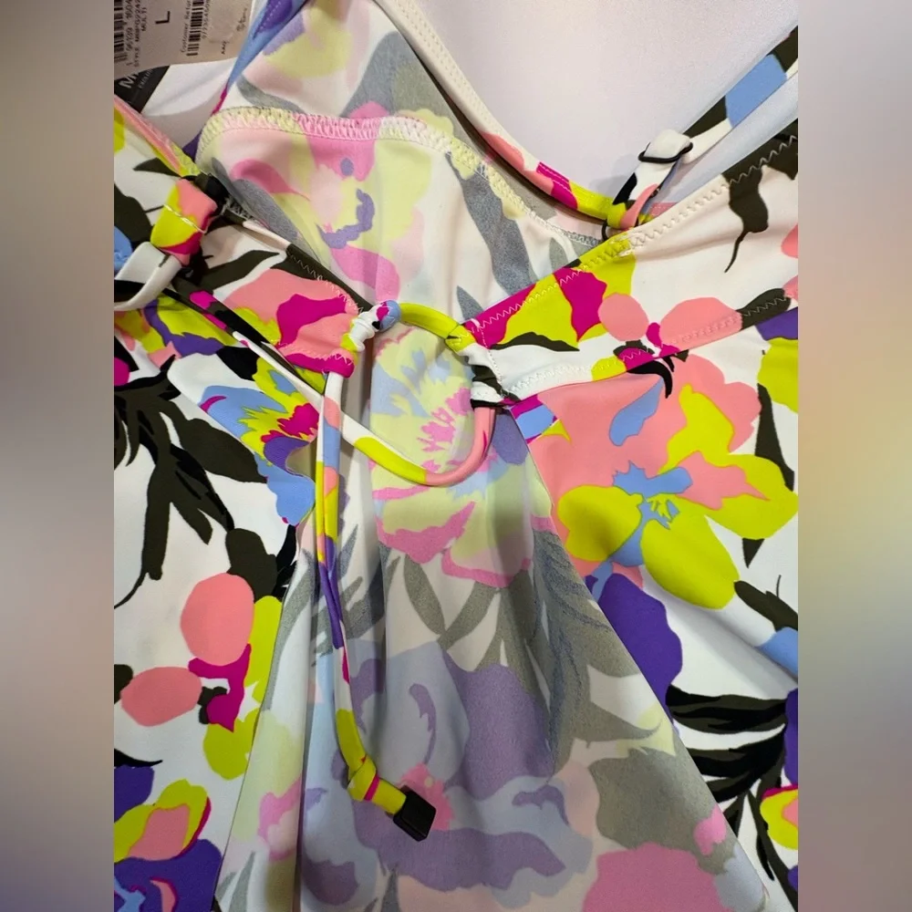 NWT Bar III White Pink Paradise Garden Floral Swim Beach Tankini Top Large‎ (A2)